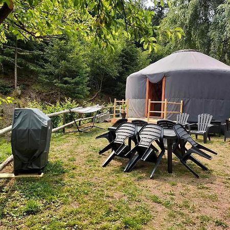 La Yourte Des Bibis Freland Exterior photo