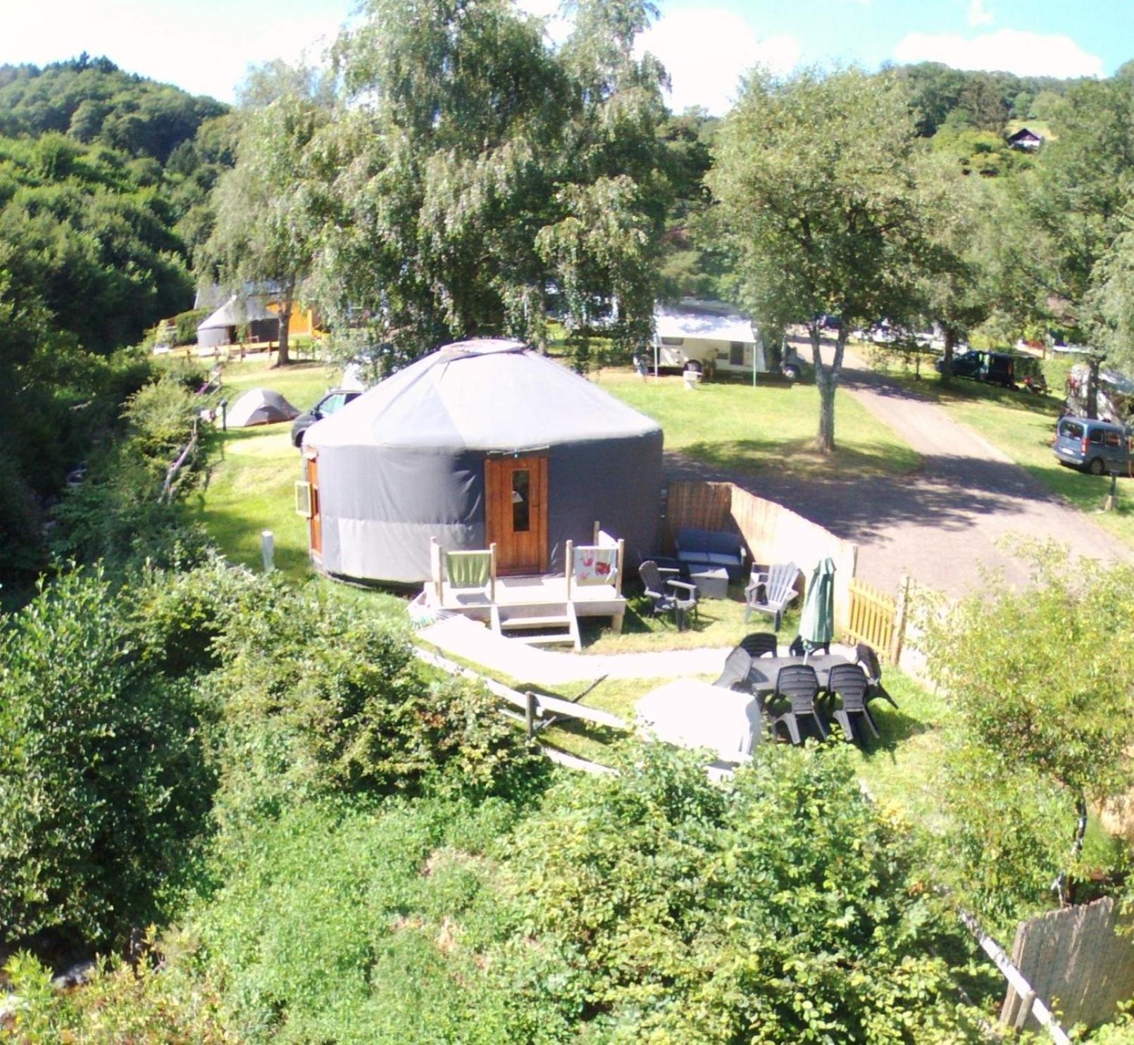 La Yourte Des Bibis Freland Exterior photo